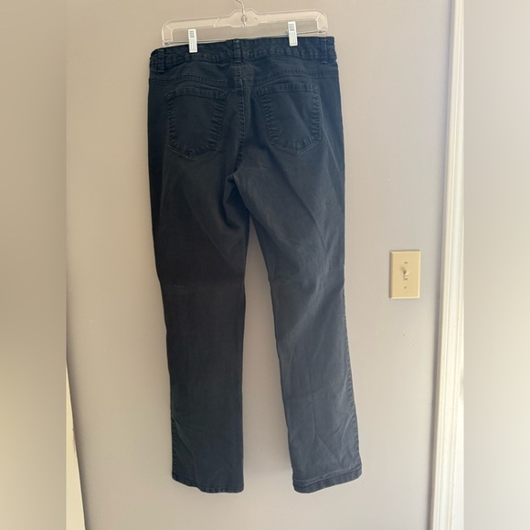 Bandolino Womens Jeans SZ 12 Black Denim Samantha Style Midrise Straight Pocket - Picture 5 of 9